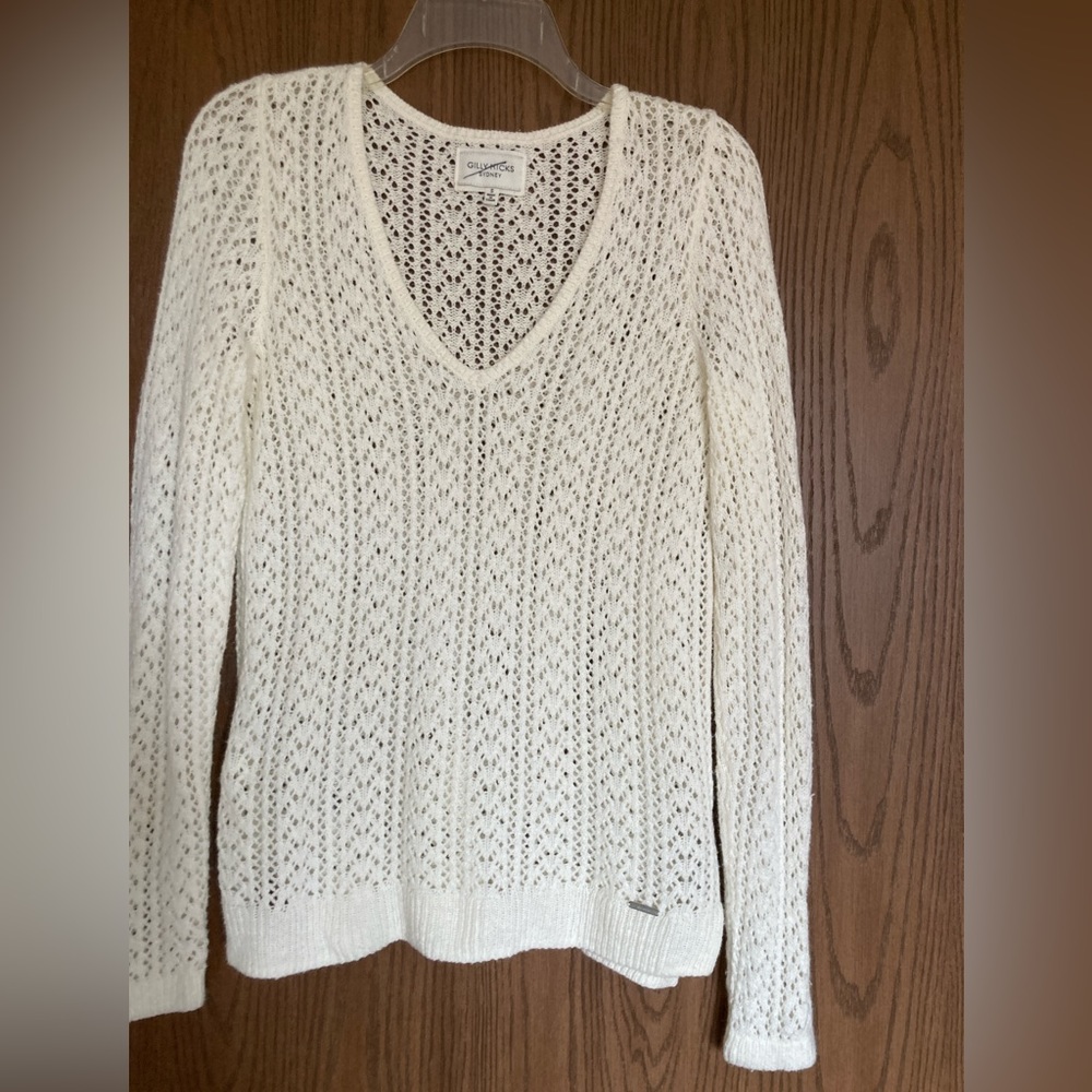 Abercrombie & Fitch ( Gilly Hitch ) White  Openwork Knitted V-neck Sweater, S